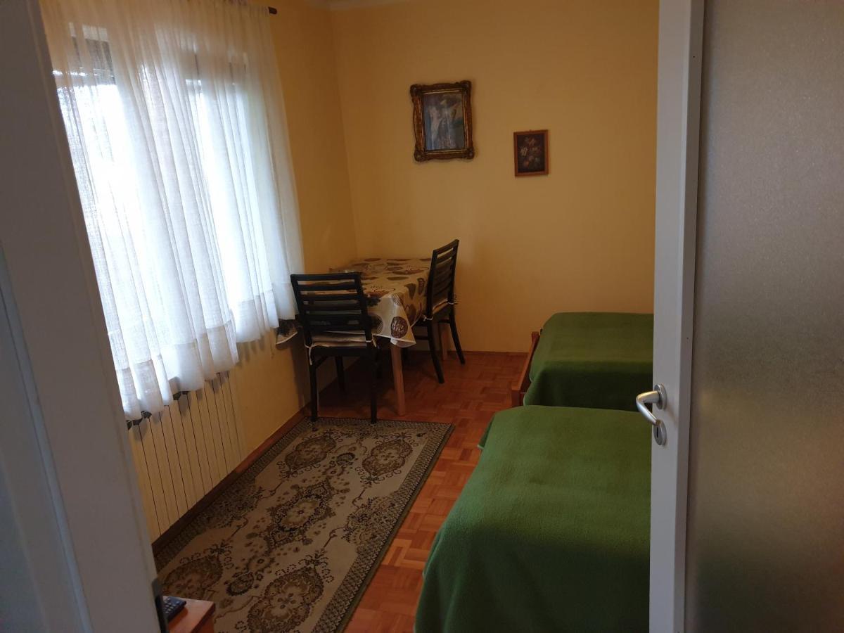 Pansion Pernjak Риека Экстерьер фото